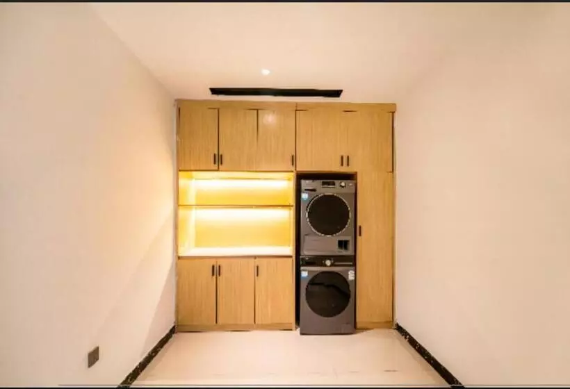 Hotelli City Comfort Inn Anshun Huangguoshu Guanling Bus Station