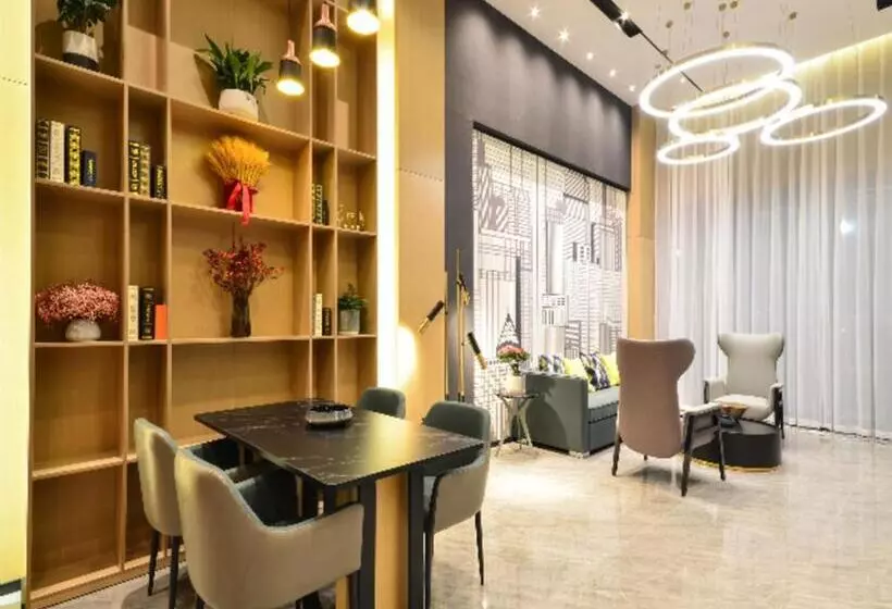 Hotelli City Comfort Inn Jingmen Shayang Hongsen New World