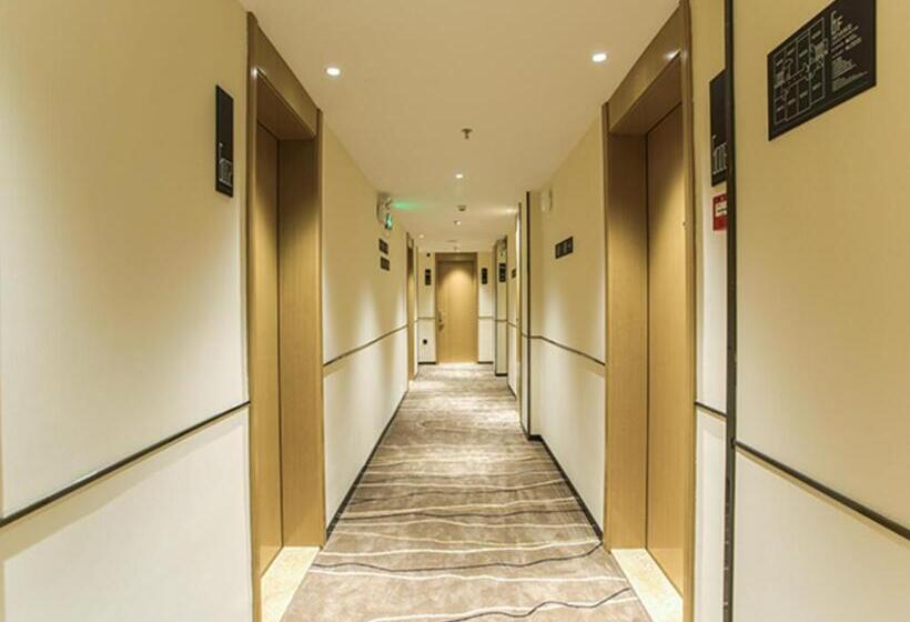 Отель City Comfort Inn Wuzhou Sun Plaza Wanda