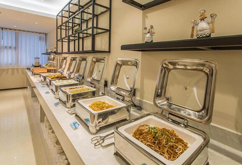 Отель City Comfort Inn Wuzhou Sun Plaza Wanda