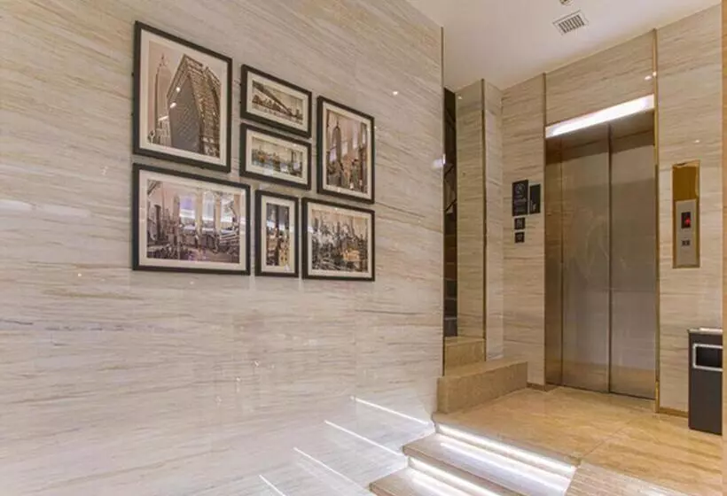 ホテル City Comfort Inn Wuzhou Sun Plaza Wanda