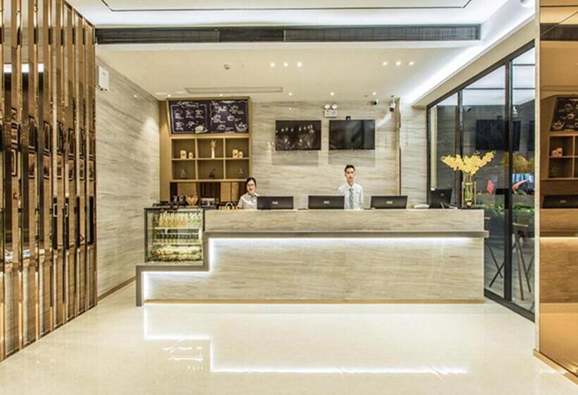 Отель City Comfort Inn Wuzhou Sun Plaza Wanda