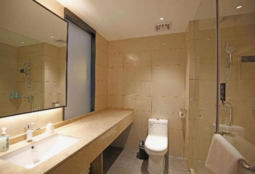 בית מלון כפרי City Comfort Inn Xihua University Hongguang Avenue