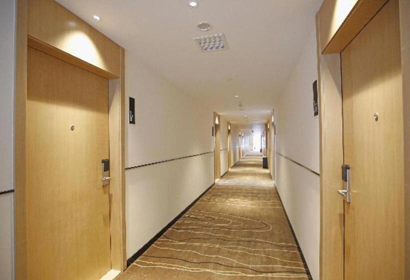 בית מלון כפרי City Comfort Inn Xihua University Hongguang Avenue