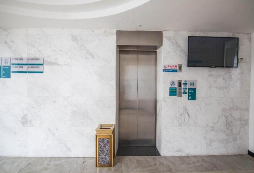 Hotel City Comfort Inn Yichang Wanda Plaza Yunhe Park