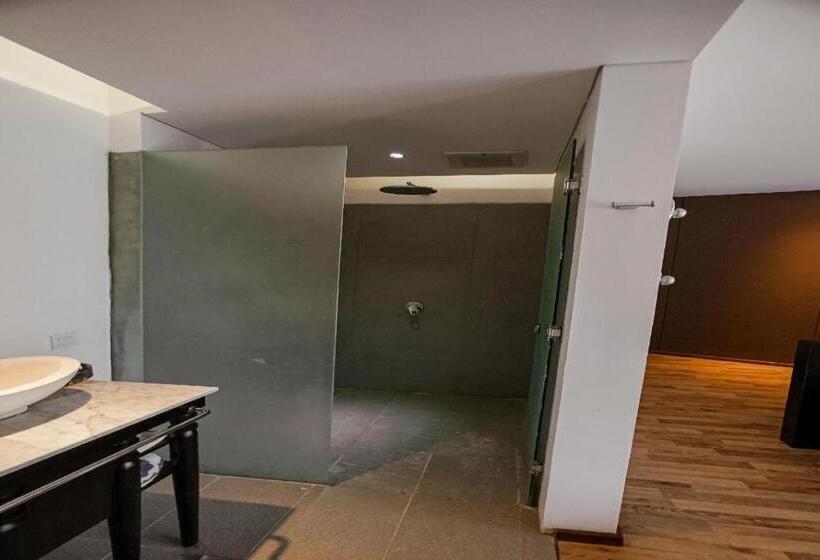 فندق De Camoes Villa