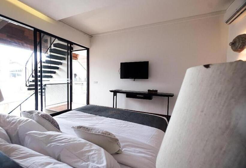 فندق De Camoes Villa