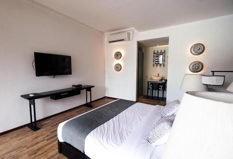 فندق De Camoes Villa