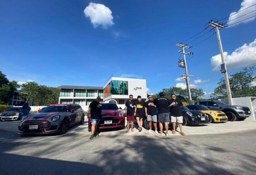 Hotel Full House Khao Yai