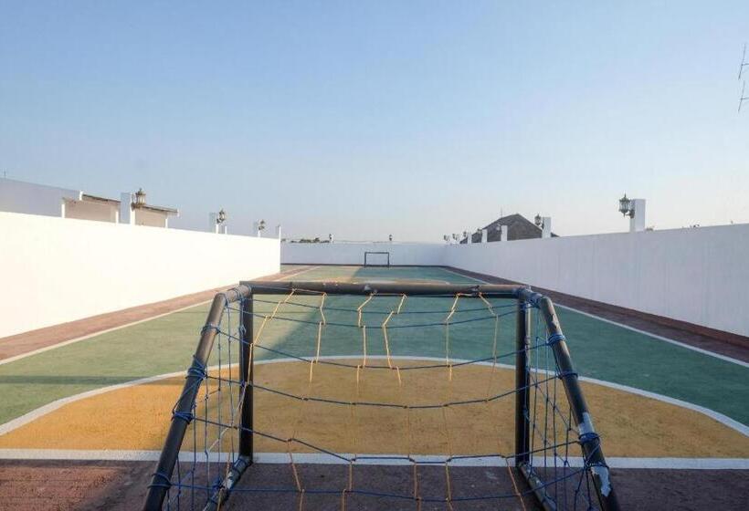 Otel Urbanview Syariah Wisma Nabil Solo