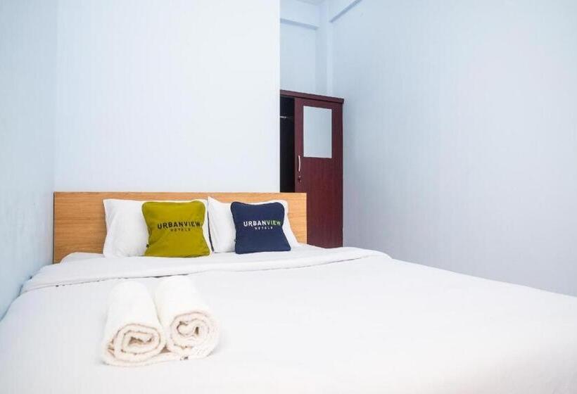 Otel Urbanview Syariah Wisma Nabil Solo