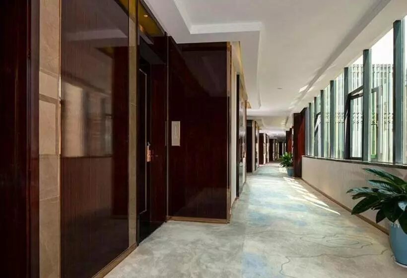 هتل Venus Resort And Restaurant Changsha Songya Lake Weilai Mancheng