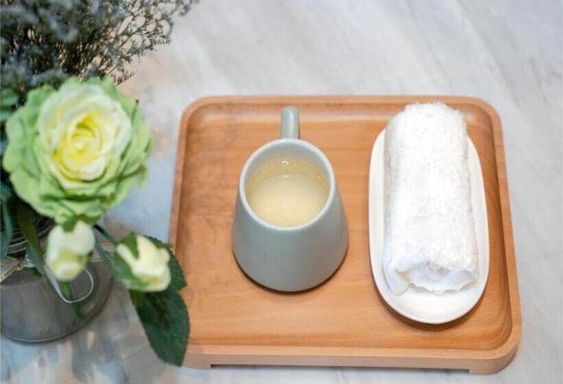 Lavande Hotel Chaozhou Fortune Center Lin Street