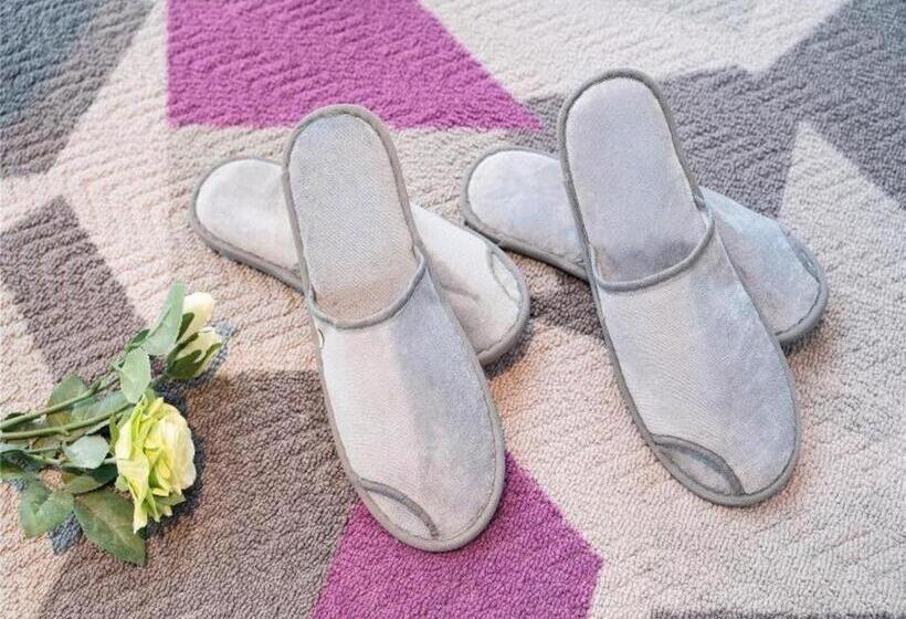 Lavande Hotel Chaozhou Fortune Center Lin Street