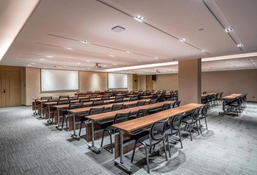 Lavande Hotel Chaozhou Fortune Center Lin Street