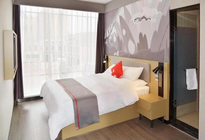 Thank Hotel Dezhou Linyi Yanlu International