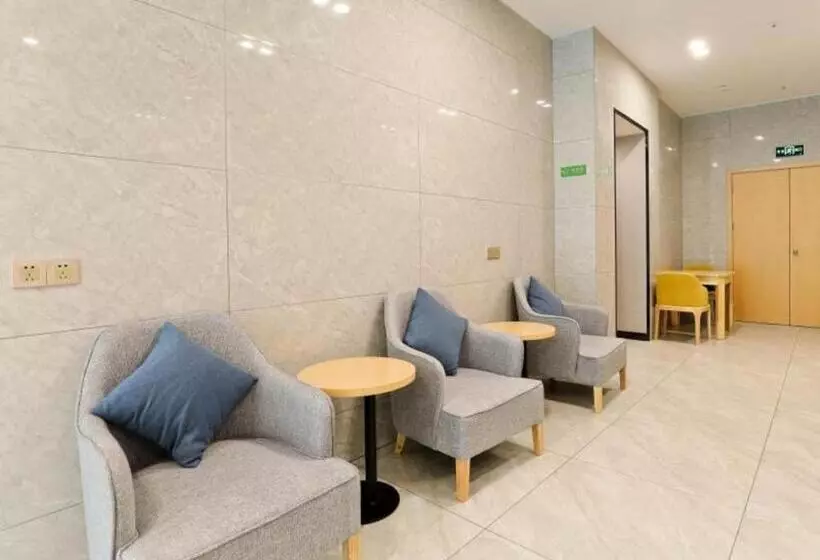 Vatica Hotel Hefei Yaohai Longgang Subway Station