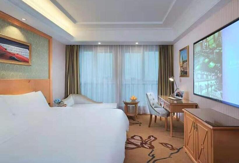 Vienna Hotel Nanchang New Grand Hongcheng Market Xianghu 1st Hospital