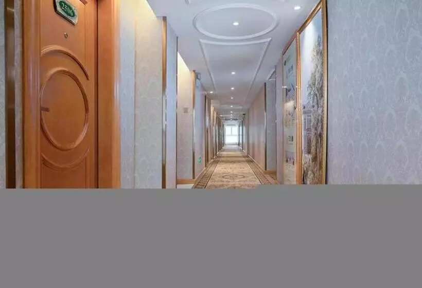 Vienna Hotel Nanchang New Grand Hongcheng Market Xianghu 1st Hospital