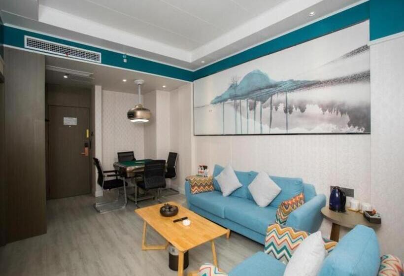 Vx Hotel Shangrao High Speed Railway Station