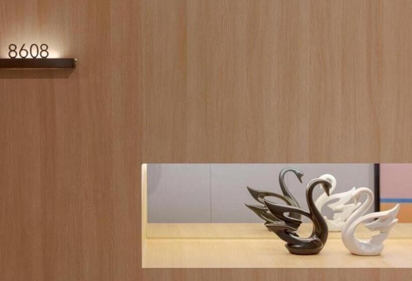 Gya Hotel Chengdu Global Center Jinchenghu Metro Station