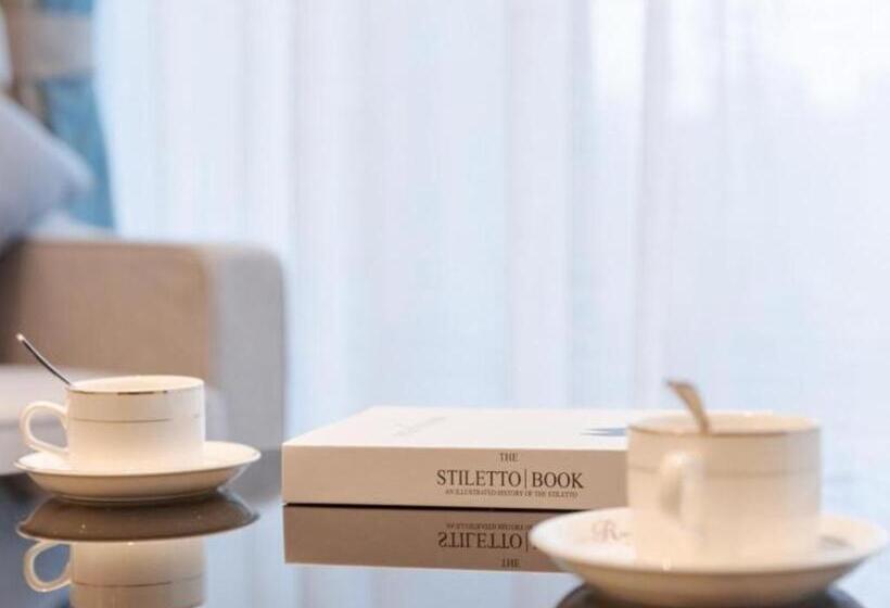 Gya Hotel Chengdu Global Center Jinchenghu Metro Station