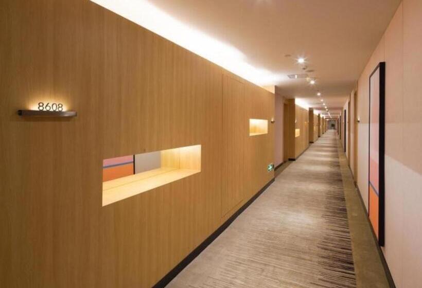 Gya Hotel Chengdu Global Center Jinchenghu Metro Station