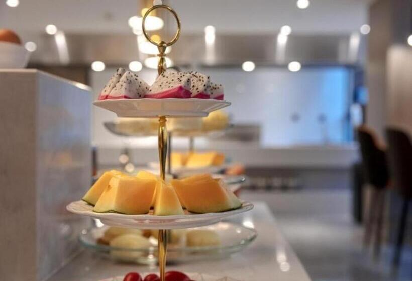 Gya Hotel Chengdu Global Center Jinchenghu Metro Station