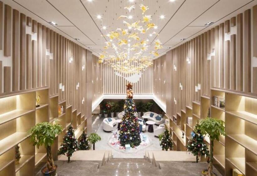 Gya Hotel Chengdu Global Center Jinchenghu Metro Station