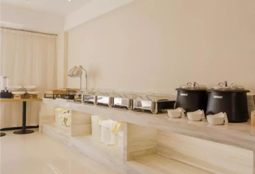 Hotelli City Comfort Inn Foshan Shishan Square