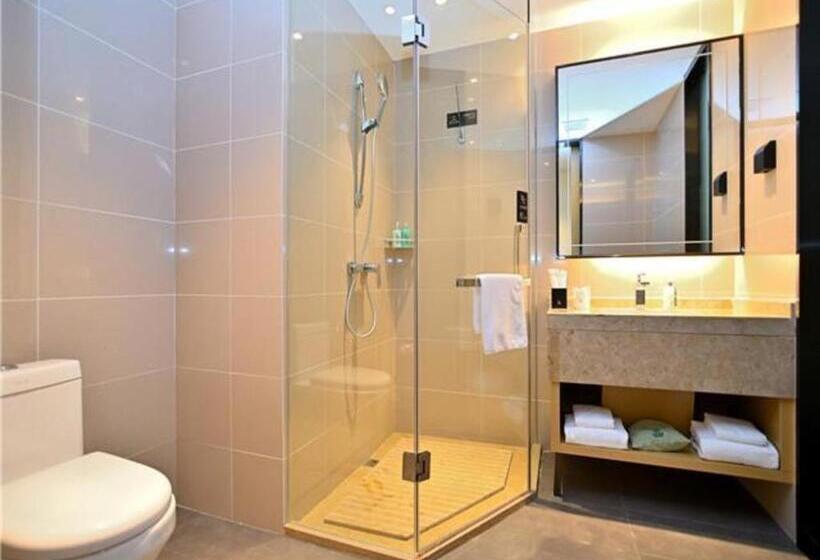 בית מלון כפרי City Comfort Inn Kunming High Speed Railway South Station Yongxin Harvard