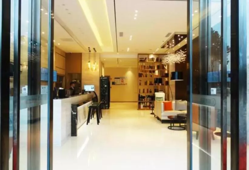 ホテル City Comfort Inn Meishan Wanda Plaza