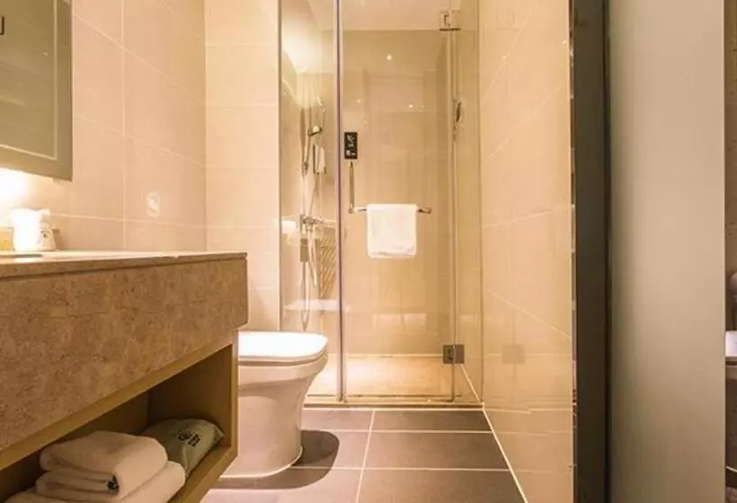 Hotelli City Comfort Inn Nanning Jiangnan Wanda Plaza