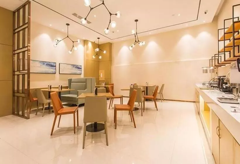 Hotelli City Comfort Inn Nanning Jiangnan Wanda Plaza