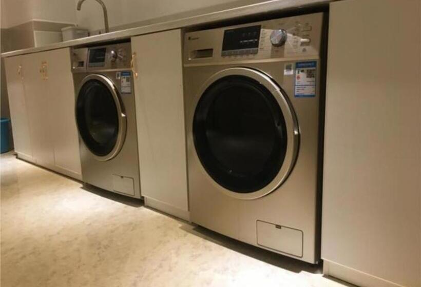 Hotel City Comfort Inn Wuzhou High Speed Railway Station Canghai Lake Park