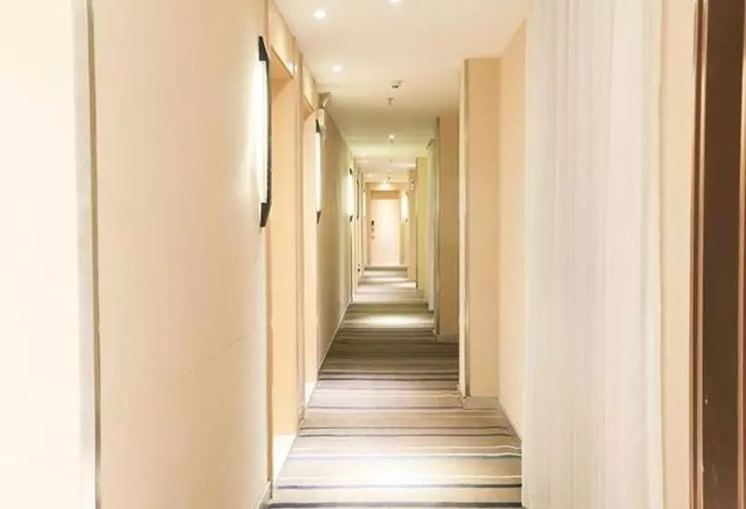 Hotelli City Comfort Inn Wuzhou Mengshan Yong An Acient City