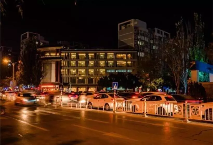 ホテル City Comfort Inn Zhangjiakou Municipal Government High Speed Railway Station North Institute