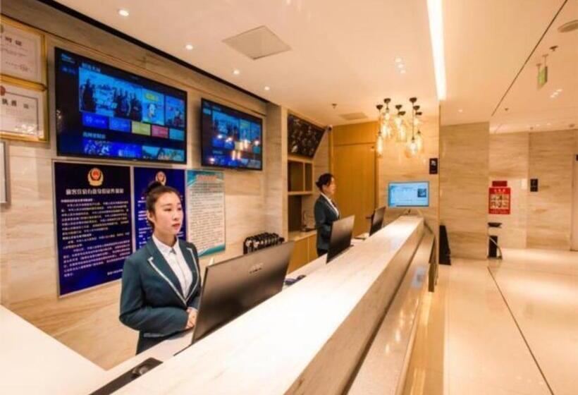 בית מלון כפרי City Comfort Inn Zhangjiakou Municipal Government High Speed Railway Station North Institute