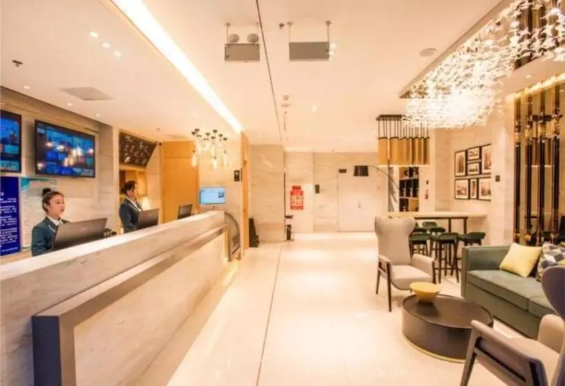 ホテル City Comfort Inn Zhangjiakou Municipal Government High Speed Railway Station North Institute