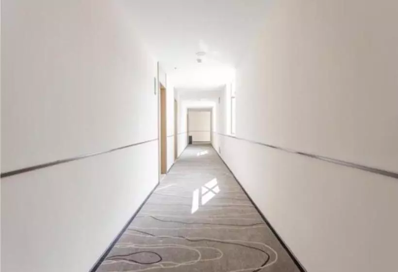 ホテル City Comfort Inn Zhaoqing Sihui Nanjiang Industrial Park