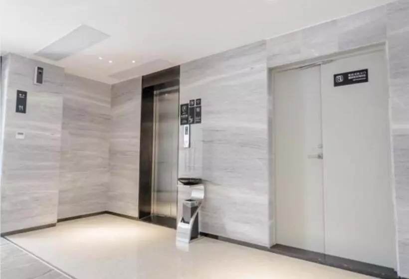 ホテル City Comfort Inn Zhaoqing Sihui Nanjiang Industrial Park