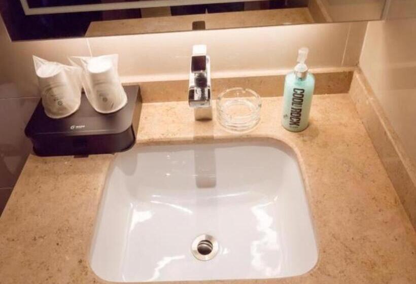 فندق City Comfort Inn Zhuhai Doumen Daxin Xinduhui Pedestrian Street