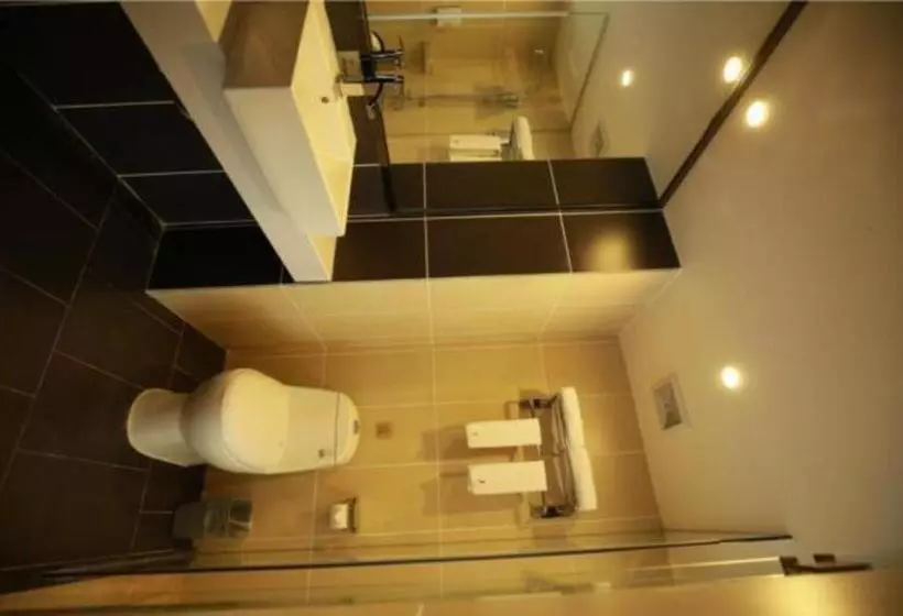 Hotelli Jtour Inn Maoming Gaozhou Guabangling Park