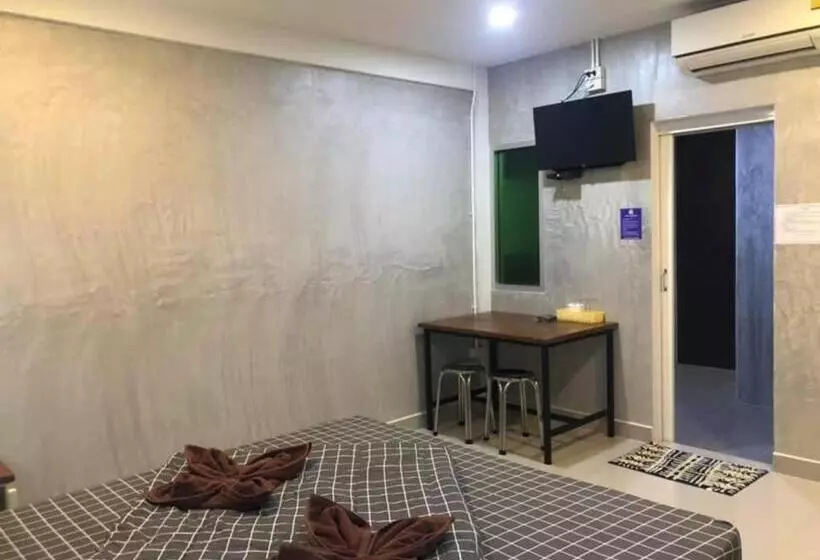 Hotelli Kidthuengpark