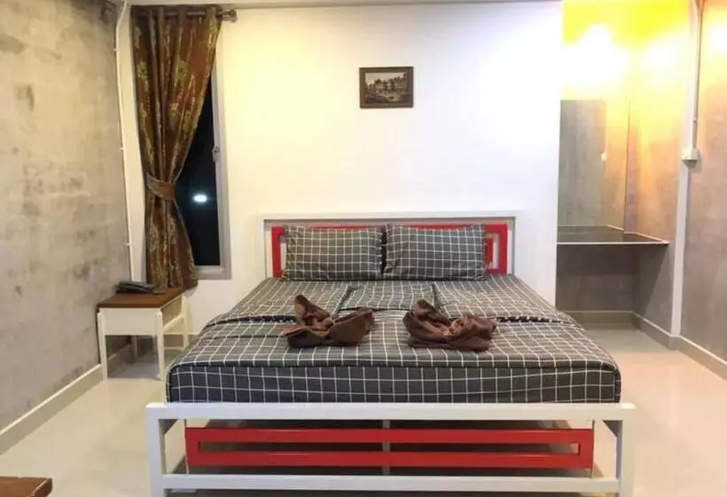 Hotelli Kidthuengpark