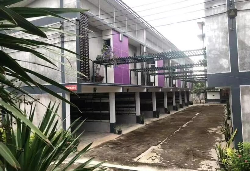 Hotelli Kidthuengpark