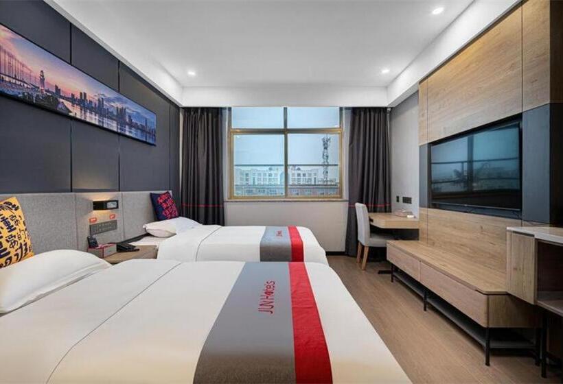 Jun Hotel Henan Anyang Fuyan Road Municipal
