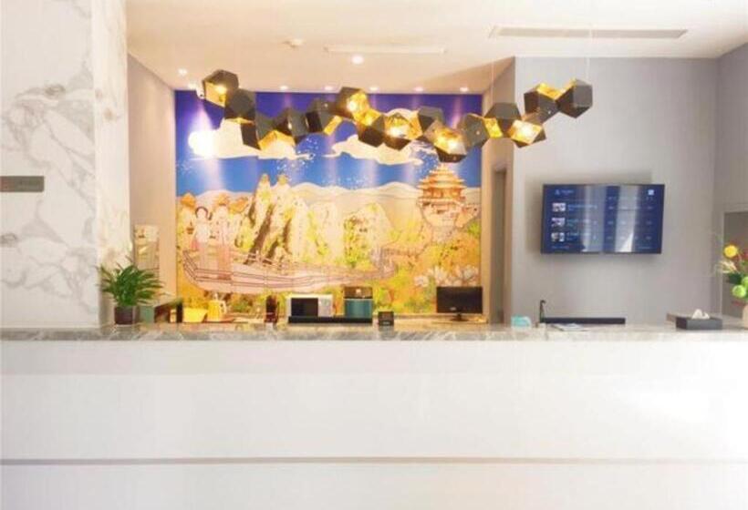 Magnotel Hotel·luanyang Luanchuan Changchun Road Cross Street