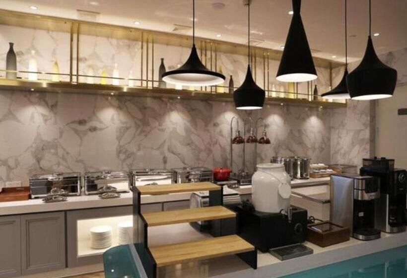 Magnotel Hotel·luanyang Luanchuan Changchun Road Cross Street