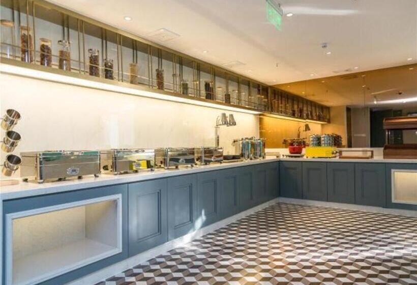 Magnotel Huanggang Luotian Tashan Lake